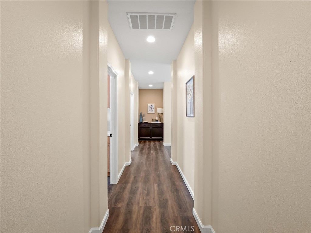 Image 40 of property listing at 2222 Carson, Clovis, CA 93611