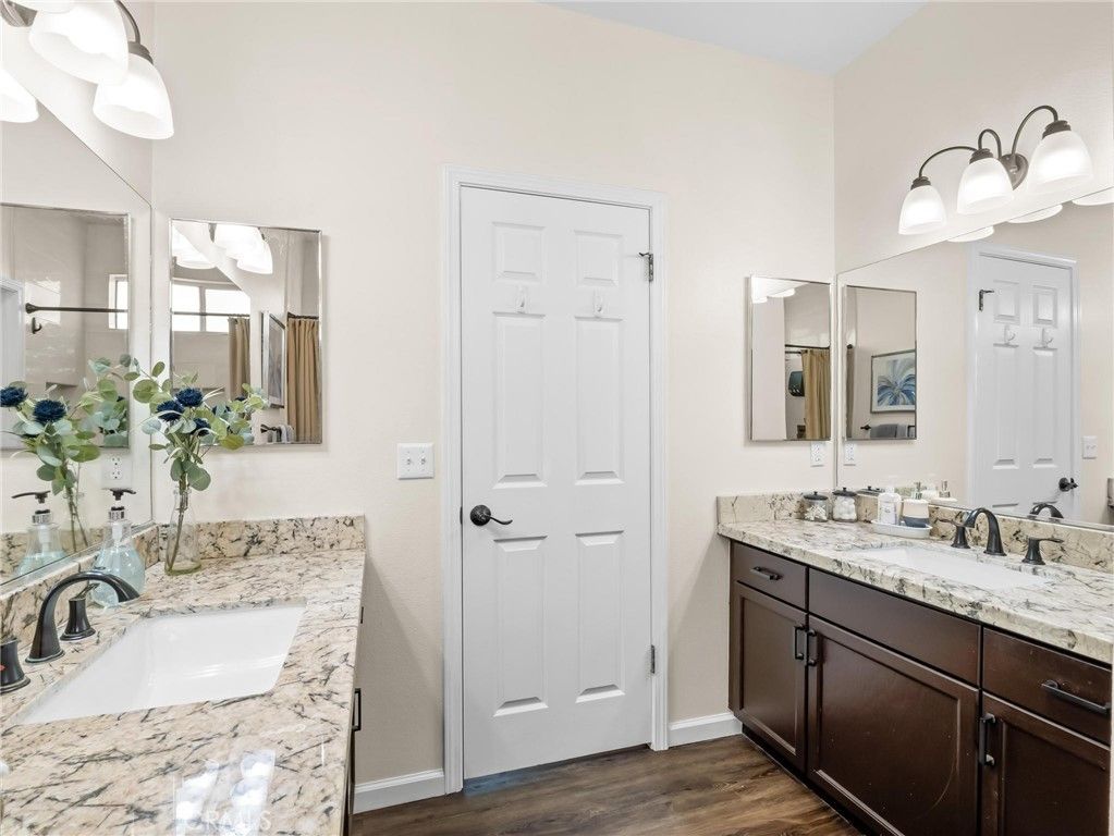 Image 44 of property listing at 2222 Carson, Clovis, CA 93611