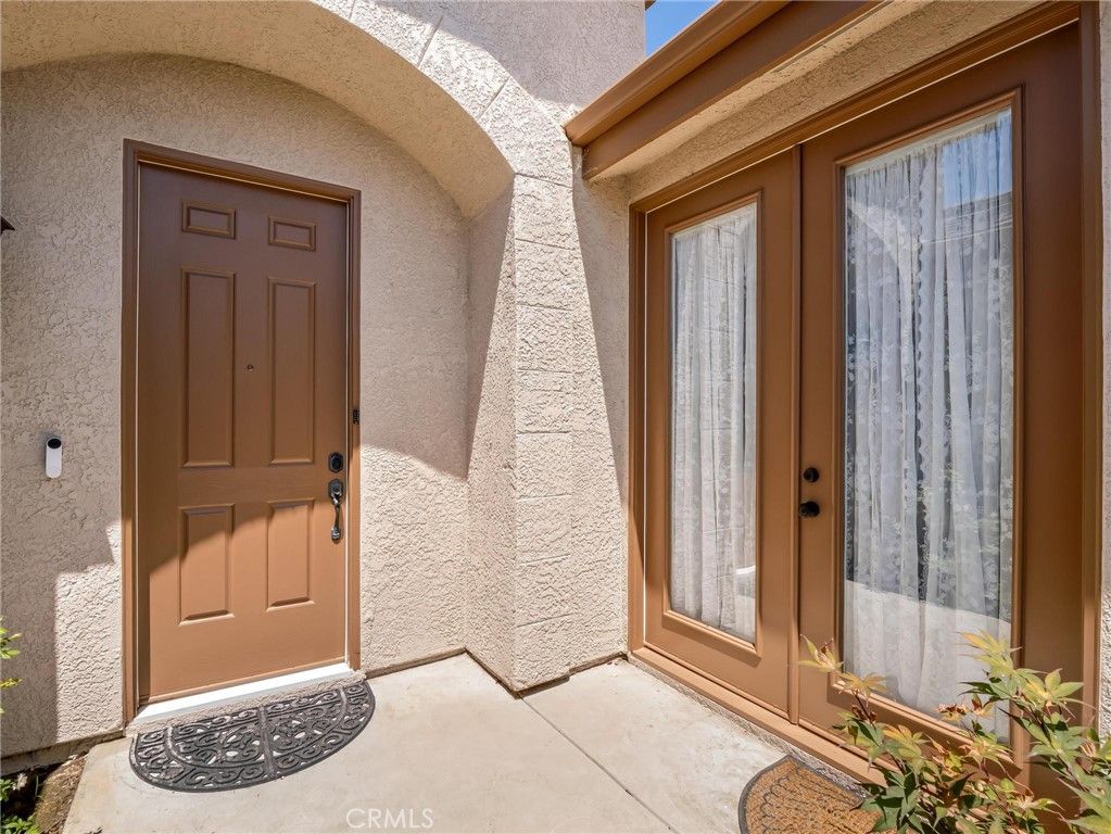 Image 5 of property listing at 2222 Carson, Clovis, CA 93611