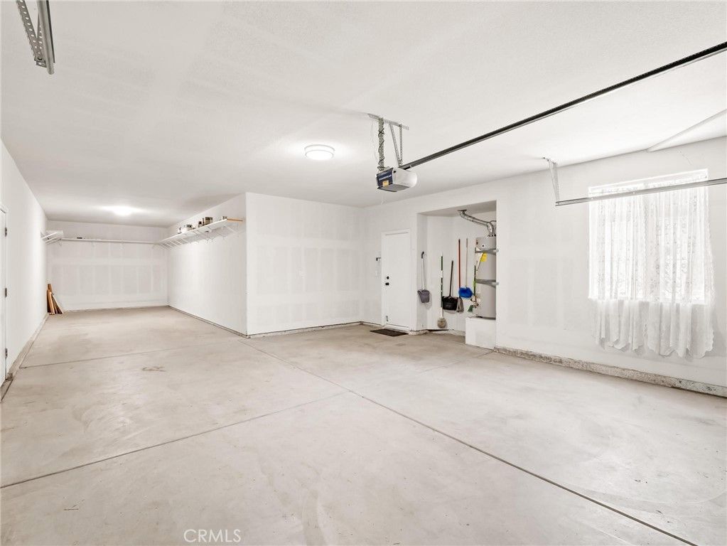 Image 52 of property listing at 2222 Carson, Clovis, CA 93611