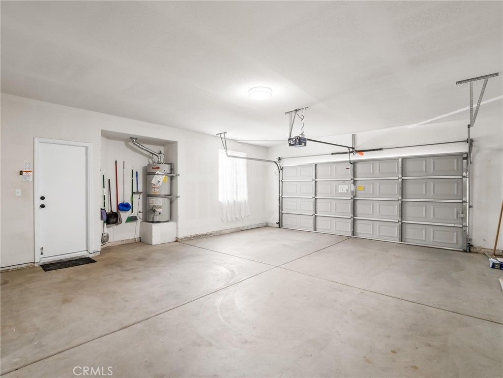 Image 53 of property listing at 2222 Carson, Clovis, CA 93611
