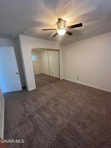 44933 W 17th Street, Lancaster, CA 93534