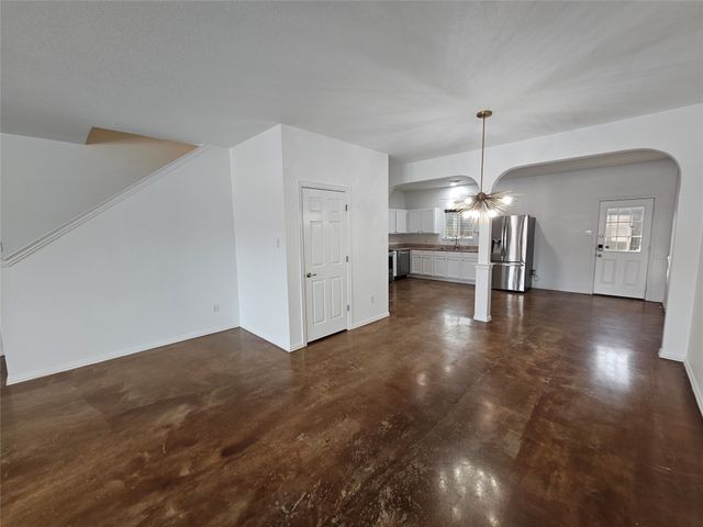 207 Starr Street, Dallas, TX 75203