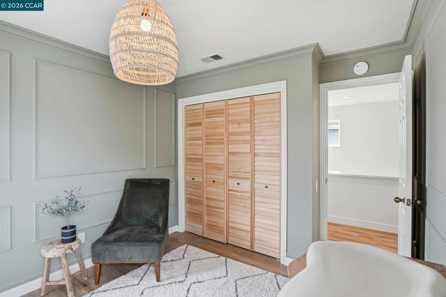 37 Seabreeze Dr, Richmond, CA 94804
