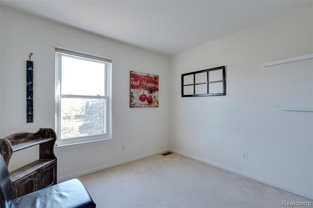 47071 Sherstone Drive, Canton, MI 48188