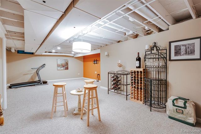 47071 Sherstone Drive, Canton, MI 48188