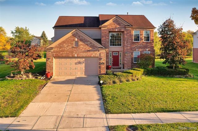 47071 Sherstone Drive, Canton, MI 48188