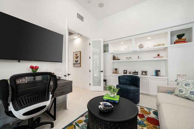 194 Loch Lomond Road, Rancho Mirage, CA 92270