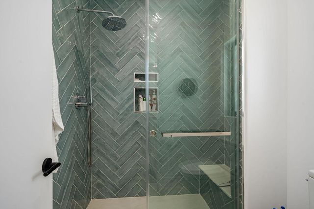 194 Loch Lomond Road, Rancho Mirage, CA 92270