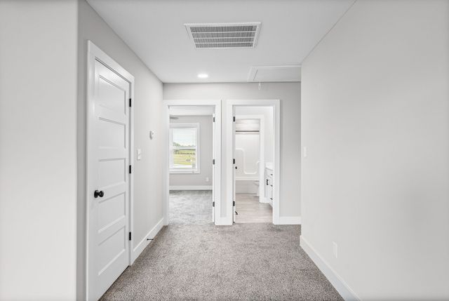 3968 Chapel Hill Rd, Clarksville, TN 37040
