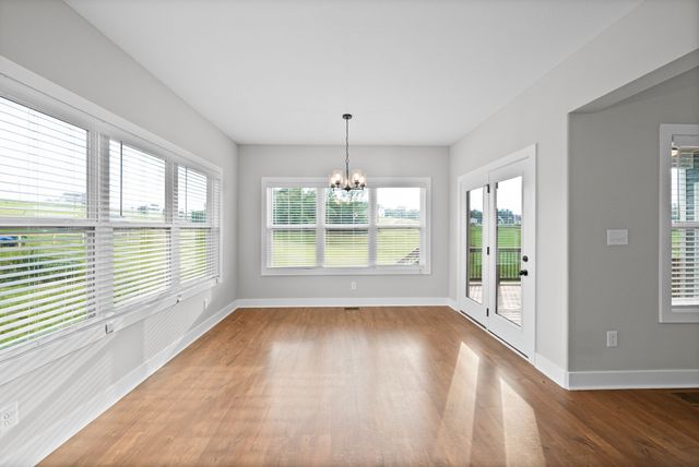 3968 Chapel Hill Rd, Clarksville, TN 37040