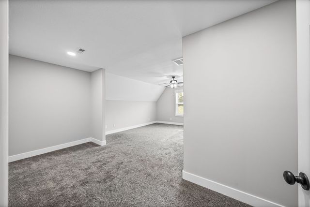 3968 Chapel Hill Rd, Clarksville, TN 37040