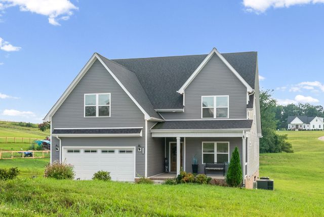 3968 Chapel Hill Rd, Clarksville, TN 37040