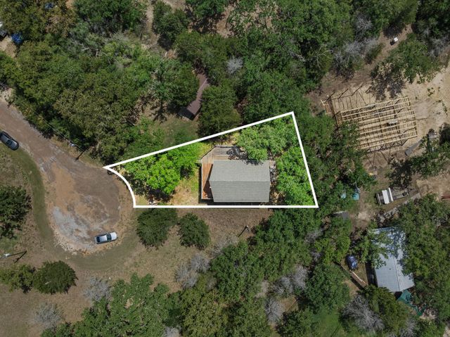 302 Lake Forest Circle, Somerville, TX 77879