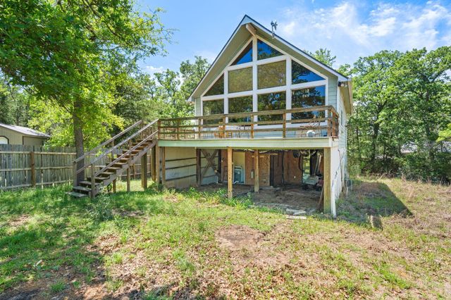 302 Lake Forest Circle, Somerville, TX 77879