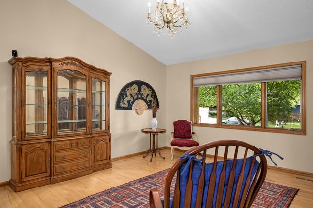1797 Eldridge Avenue W, Roseville, MN 55113