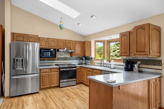 1797 Eldridge Avenue W, Roseville, MN 55113