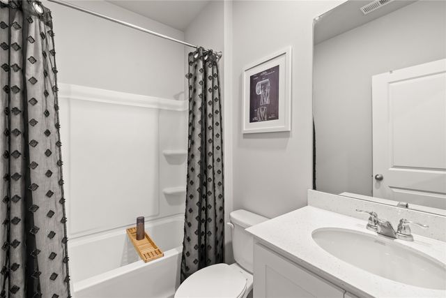 3079 NW Irvinedale Drive, Ankeny, IA 50023