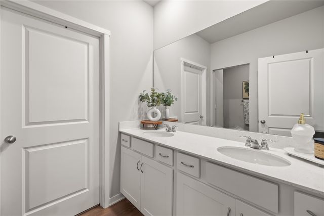 3079 NW Irvinedale Drive, Ankeny, IA 50023