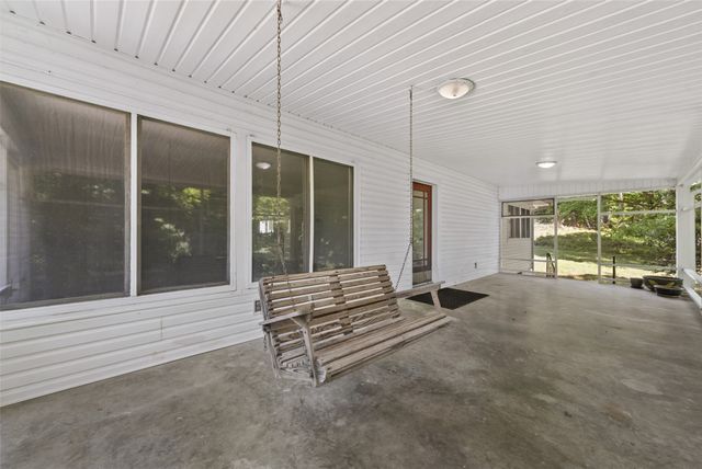115 Buddy Nutt Rd, Lawrenceburg, TN 38464