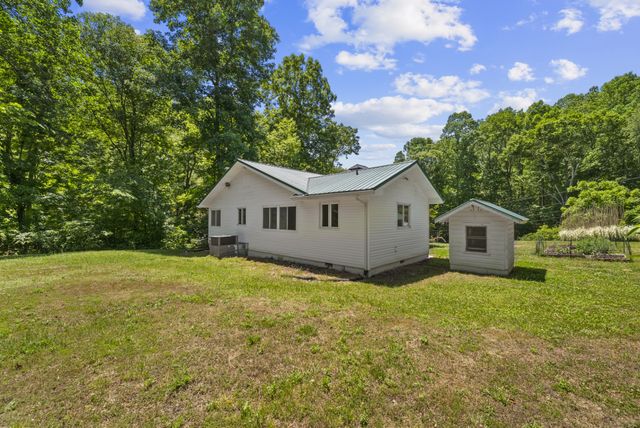 115 Buddy Nutt Rd, Lawrenceburg, TN 38464