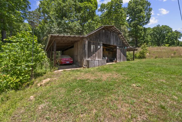 115 Buddy Nutt Rd, Lawrenceburg, TN 38464