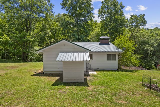 115 Buddy Nutt Rd, Lawrenceburg, TN 38464
