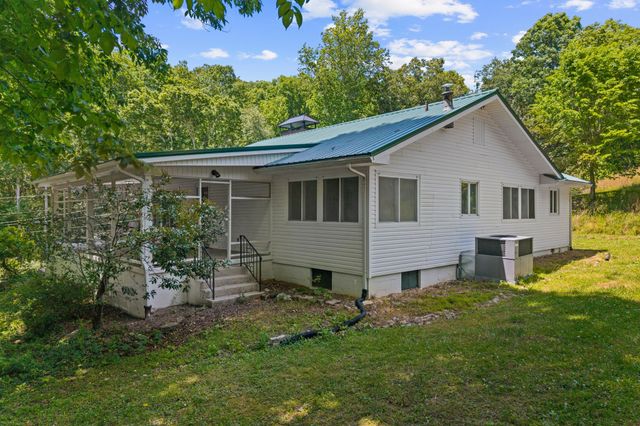 115 Buddy Nutt Rd, Lawrenceburg, TN 38464