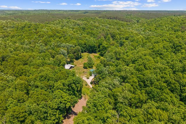 115 Buddy Nutt Rd, Lawrenceburg, TN 38464