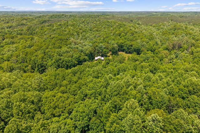 115 Buddy Nutt Rd, Lawrenceburg, TN 38464