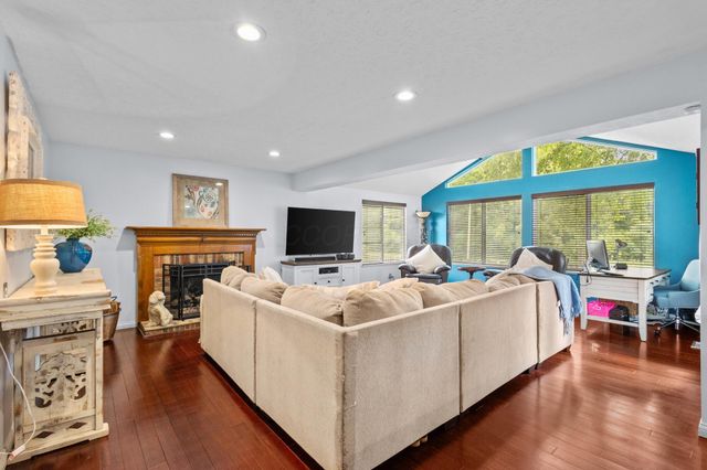 5587 Coogan Place, Dublin, OH 43016