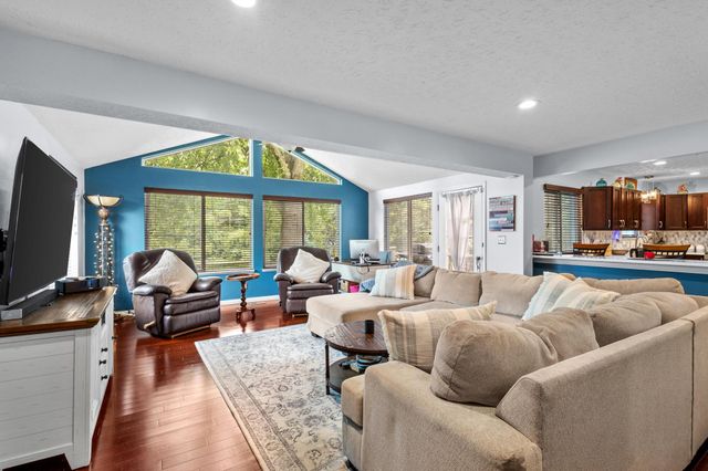 5587 Coogan Place, Dublin, OH 43016