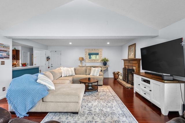 5587 Coogan Place, Dublin, OH 43016