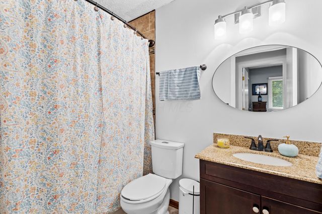 5587 Coogan Place, Dublin, OH 43016