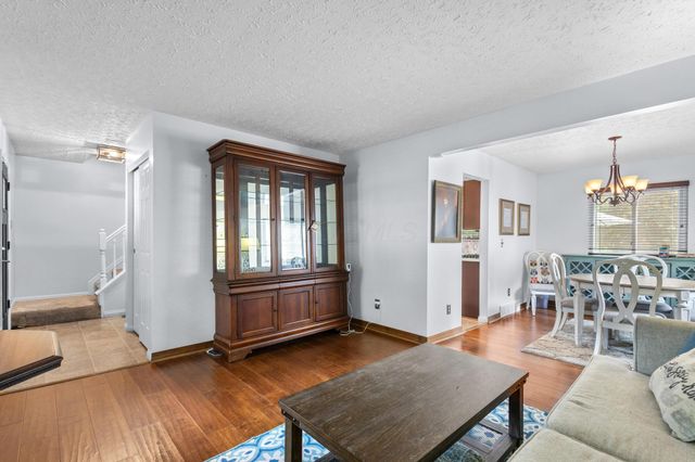 5587 Coogan Place, Dublin, OH 43016