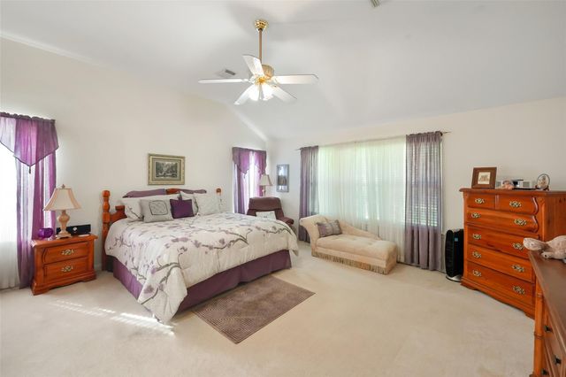 1015 Winchester Bnd Bend, Huffman, TX 77336