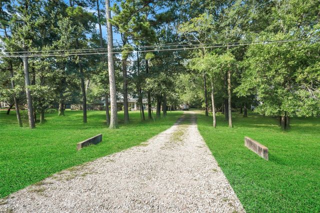 1015 Winchester Bnd Bend, Huffman, TX 77336