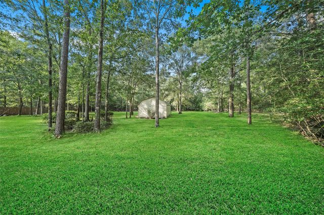 1015 Winchester Bnd Bend, Huffman, TX 77336