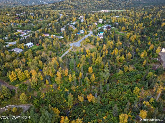 L2A Snow Flake Circle, Anchorage, AK 99516