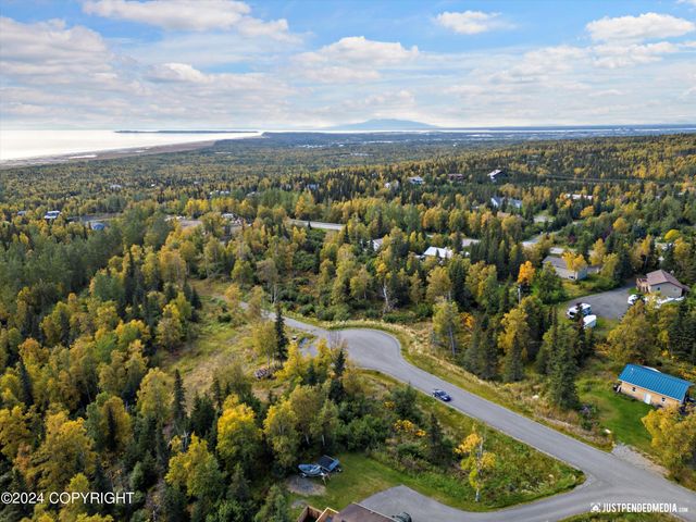 L2A Snow Flake Circle, Anchorage, AK 99516