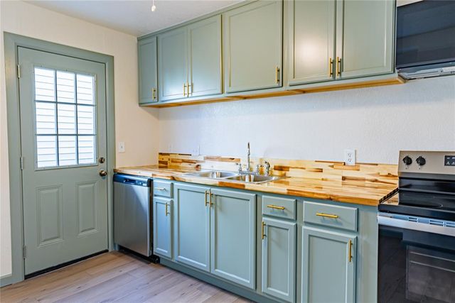 1040 SW 47th Street, Oklahoma City, OK 73109