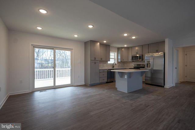 94 NYQUIST WAY, Martinsburg, WV 25404