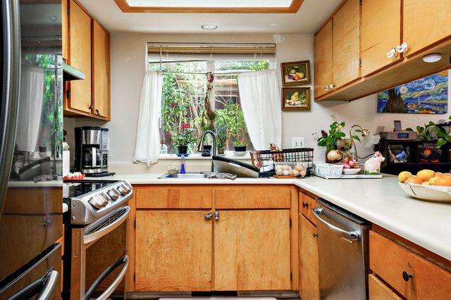 3093 Paul Circle, Medford, OR 97504