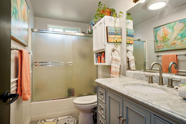 3093 Paul Circle, Medford, OR 97504