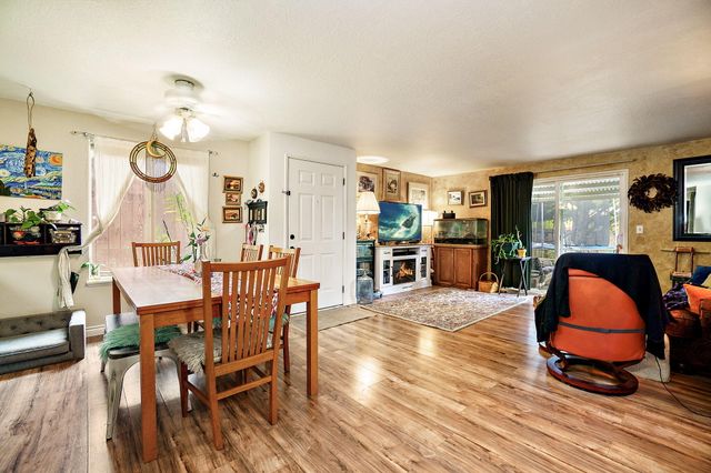 3093 Paul Circle, Medford, OR 97504