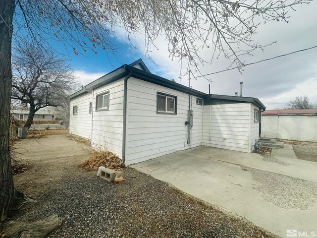 750 Grinnel Avenue, Lovelock, NV 89419