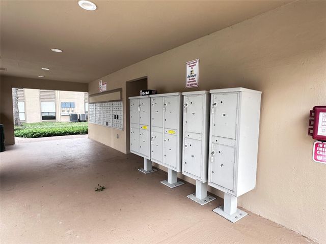 3300 Pebblebrook Drive 104, Seabrook, TX 77586