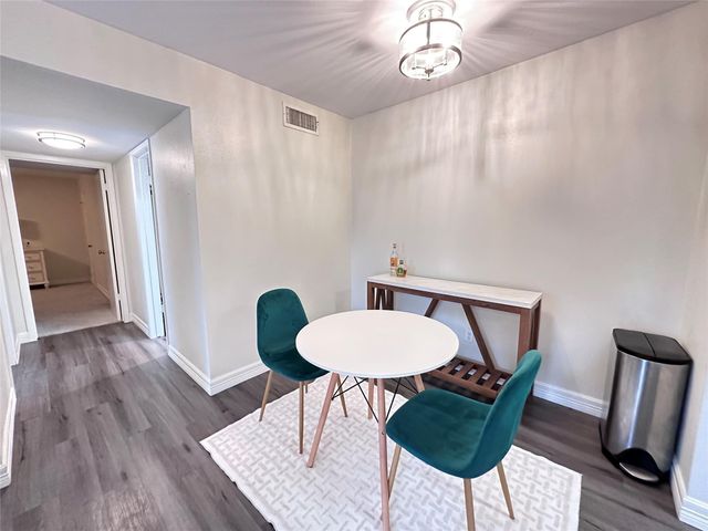 3300 Pebblebrook Drive 104, Seabrook, TX 77586