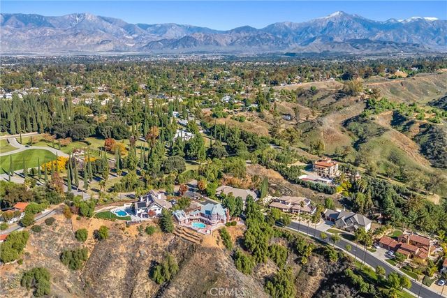 1608 Smiley Ridge, Redlands, CA 92373