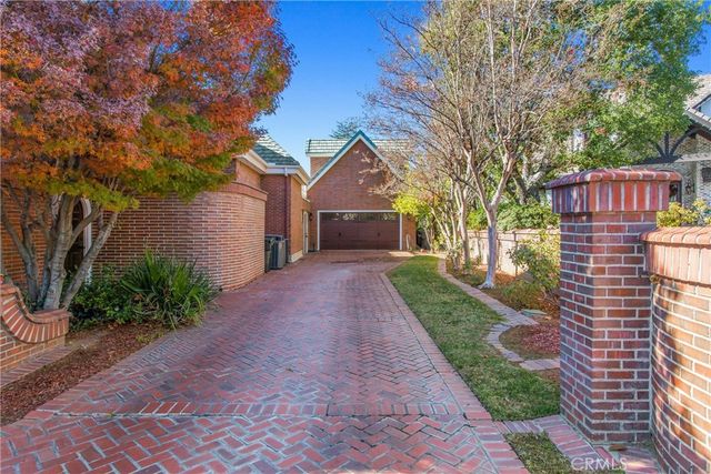 1608 Smiley Ridge, Redlands, CA 92373